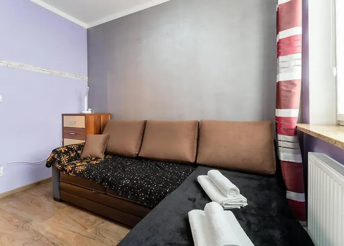 Rodzinny Dla 6 Osob - Funkcjonalny - Space 公寓 耶莱尼亚古拉